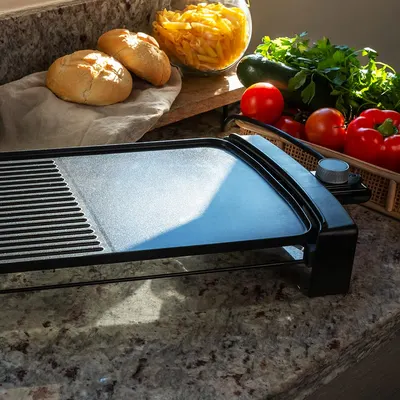 Gratar electric Cecotec Tasty&Grill 2500